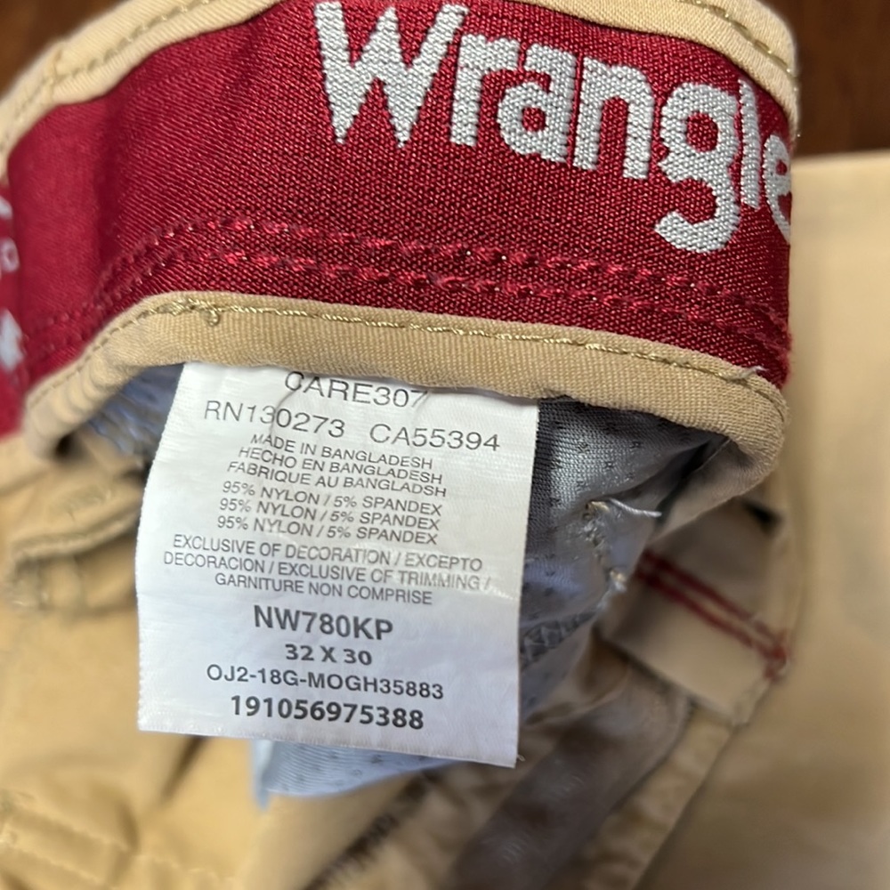 Wrangler - Picture 2 of 4